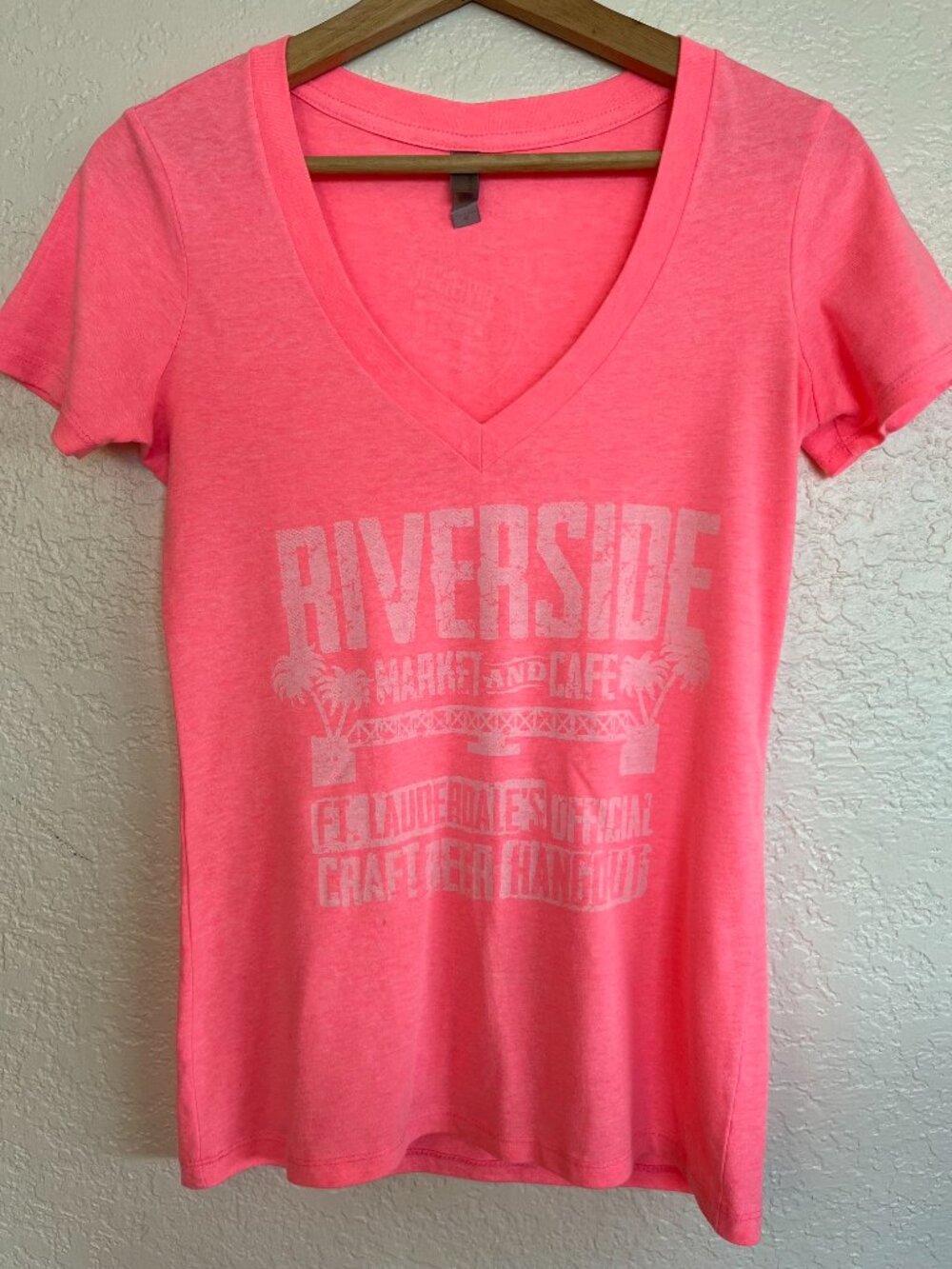 Riverside Market & Cafe Pink V-Neck T-Shirt, Size S